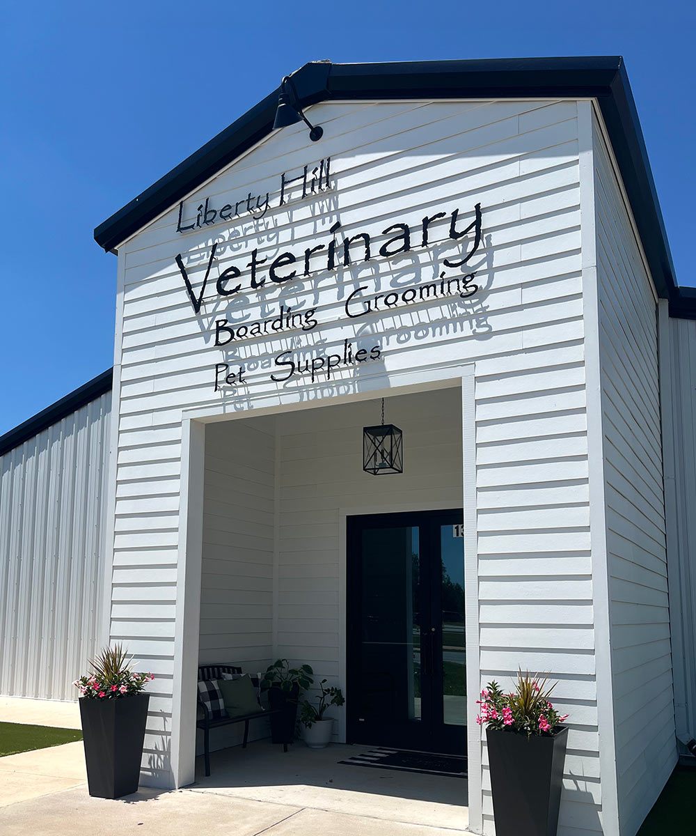 front view of Liberty Hill Veterinary Wellness building